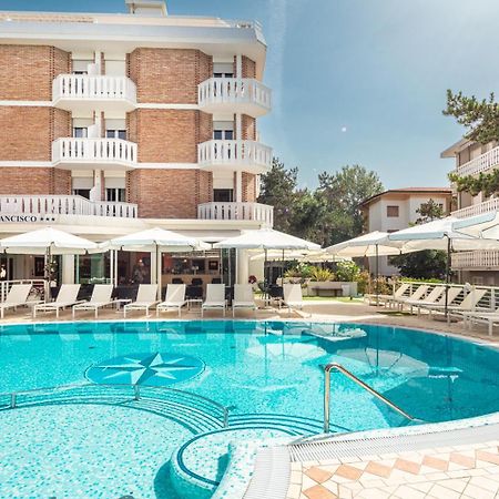 Hotel San Francisco Ліньяно-Сабб'ядоро Екстер'єр фото
